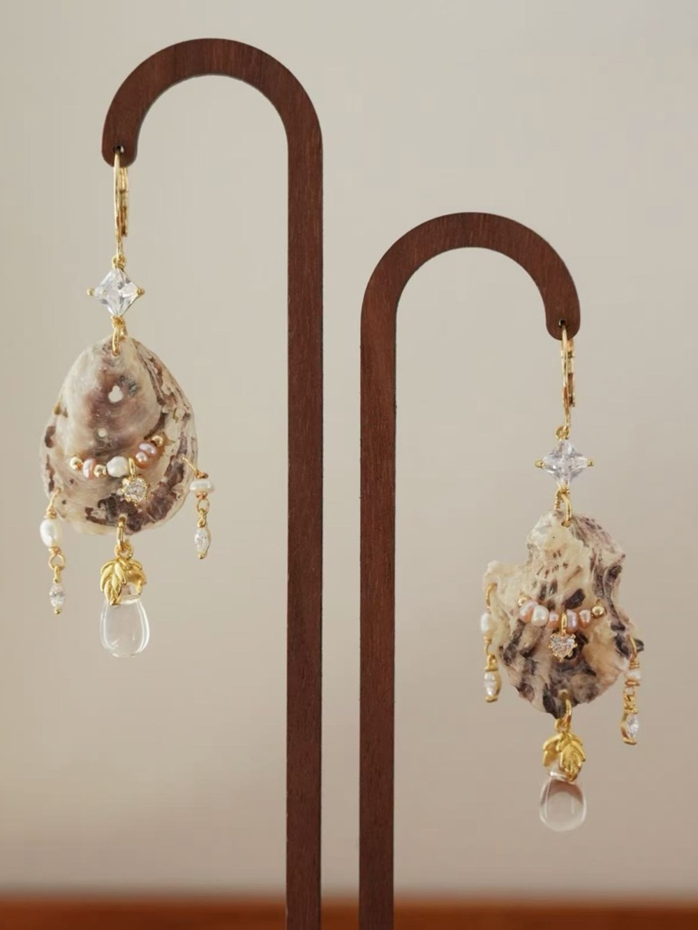 Gold and Pearl Shell Drop Earrings -‎ Women Jewelry